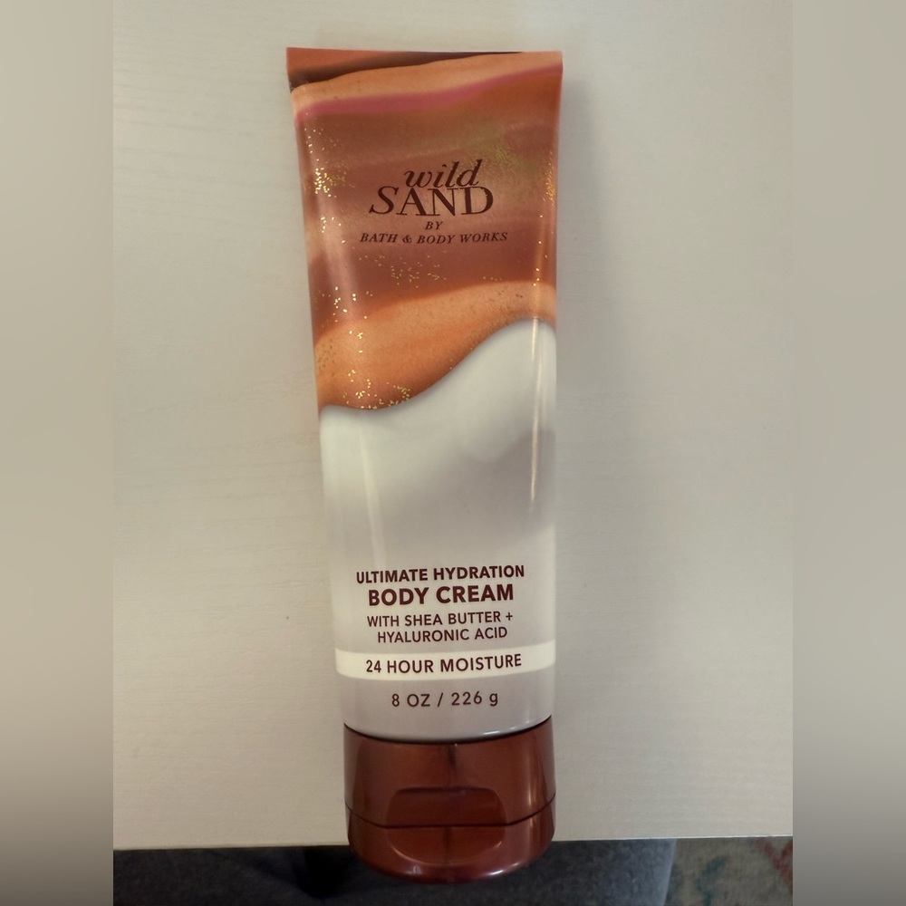 Bath & Body Works Wild Sand Body Cream